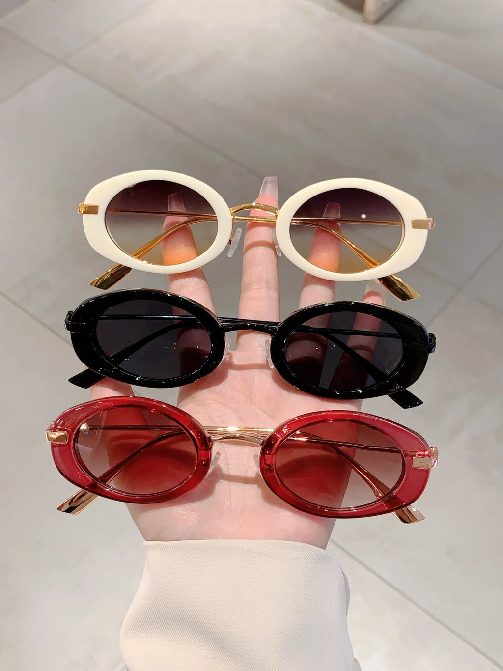 Small Oval Frame Retro Sunglasses Luxury Metal Designer Shades Women's Trendy Fashion Brand Leopard Beach Sun Glasses for Lady