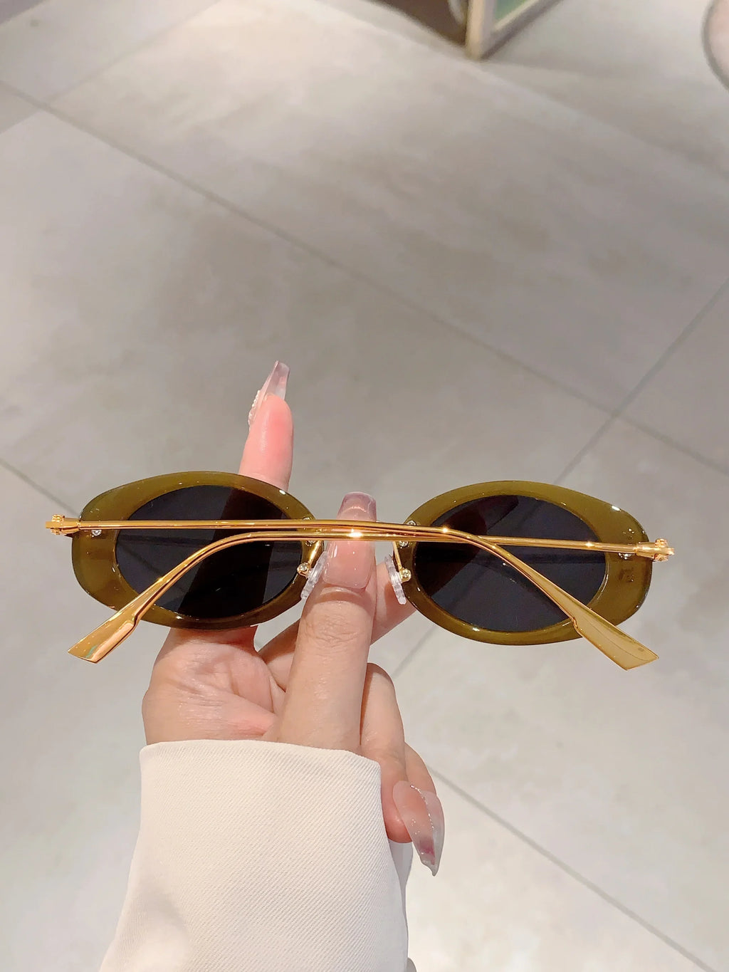 Small Oval Frame Retro Sunglasses Luxury Metal Designer Shades Women's Trendy Fashion Brand Leopard Beach Sun Glasses for Lady