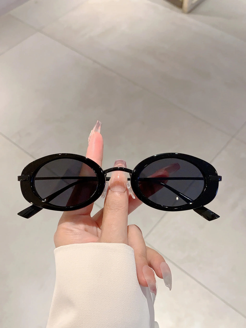 Small Oval Frame Retro Sunglasses Luxury Metal Designer Shades Women's Trendy Fashion Brand Leopard Beach Sun Glasses for Lady