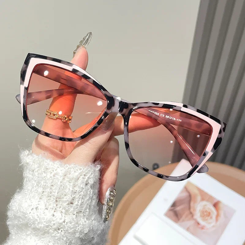 Fashionable Color Block Personality Sunglasses Street Snap Slimming Effect Popular Eyewear Oculos De Sol Female Eyeglasses